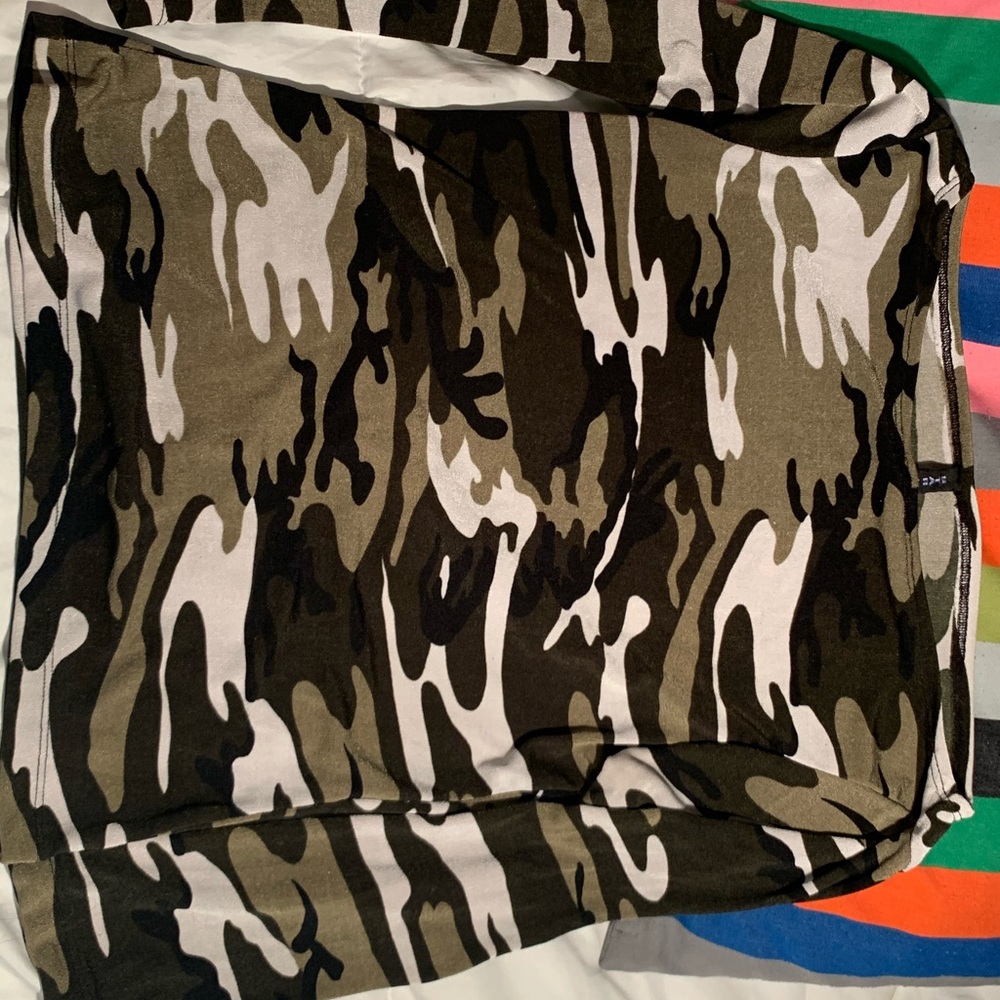 Long sleeve camouflage top size medium